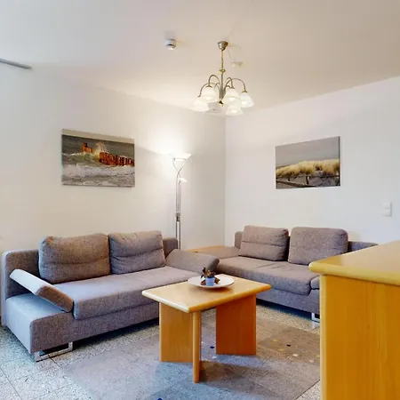 Strandnahe Mit Schwimmbad Im Haus, A Cappella 01 Im Binz,