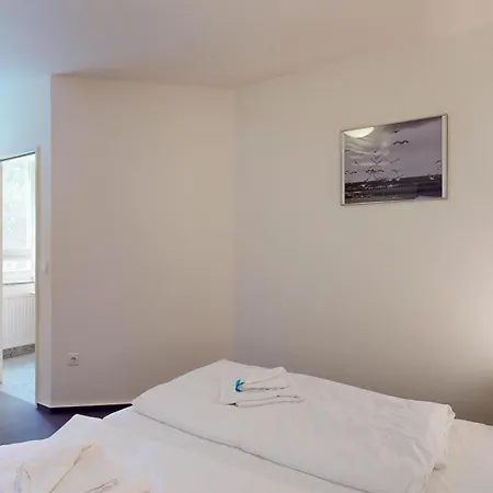 A Cappella 01 Im Binz, Strandnahe Mit Schwimmbad Im Haus, Апартаменты *