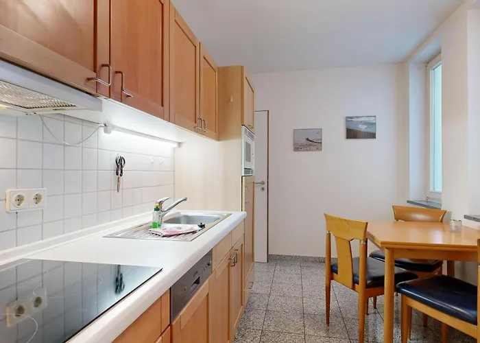 דירה A Cappella 01 Im Binz, Strandnahe Mit Schwimmbad Im Haus,