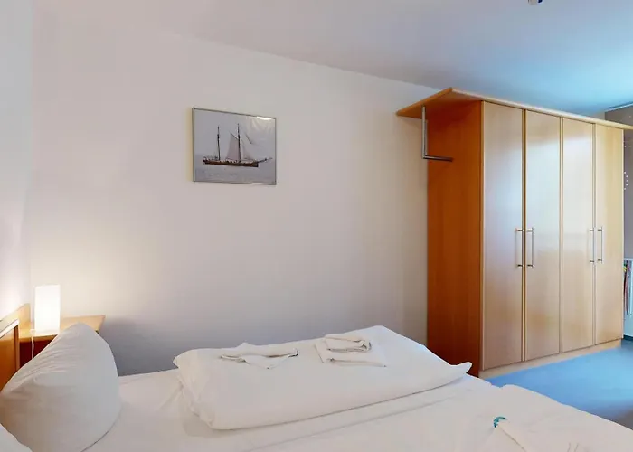 דירה A Cappella 01 Im Binz, Strandnahe Mit Schwimmbad Im Haus, בינץ
